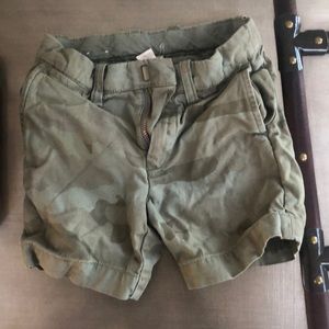 Crew cuts camo shorts size 2